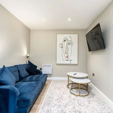 Apartment The Executive Retreat 3bed2bath 55inch Tv *