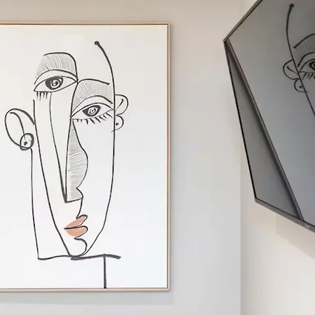 The Executive Retreat 3bed2bath 55inch Tv 利兹