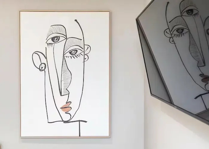 The Executive Retreat 3bed2bath 55inch Tv 利兹