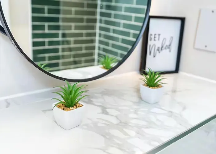 公寓 The Executive Retreat 3bed2bath 55inch Tv 利兹